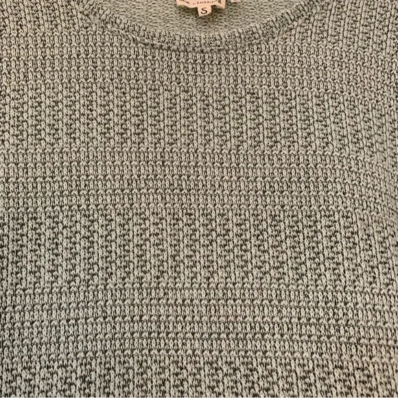 🔵 2/$22❗️Lightweight Mint Green Juniors Small Pullover Knit Sweater - Picture 4 of 6